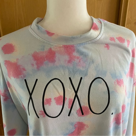 Rae Dunn • ‘XOXO’ Rainbow Tie Dye Crewneck Sweater - Picture 4 of 12